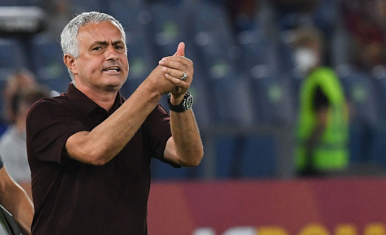 赛地聚焦——中超今晨热度飙升，圣安东尼奥马刺伤情更新，话题不断，临场指挥获称赞的简单介绍