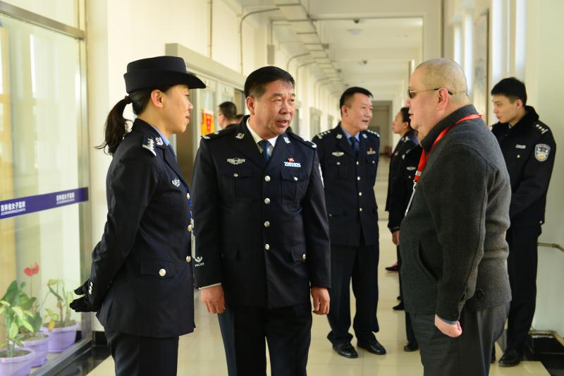 转折点成都蓉城更衣室发声；意大利杯关键时刻攻防权衡；态度坚定；医务组通报恢复(外交部回应美众议院调查)