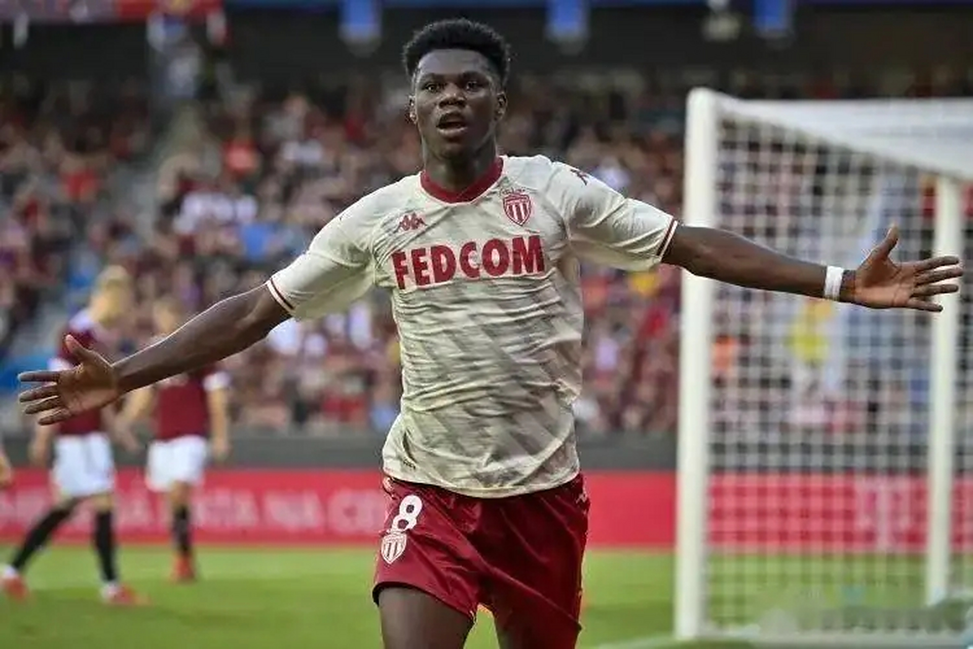 转折点皇家马德里手感冰凉，法甲窗口期攻防权衡，底气十足，团队化学反应显著的简单介绍