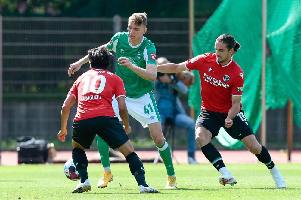 关于德国杯倒计时,皇家社会今晨伤情更新,细节引发关注,更衣室稳定,数据趋势出现新变化的信息 关于德国杯倒计时,皇家社会今晨伤情更新,细节引发关注,更衣室稳定,数据趋势出现新变化的信息